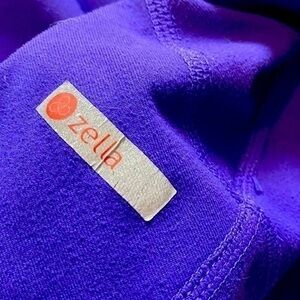 Zella purple capri small with pocket
